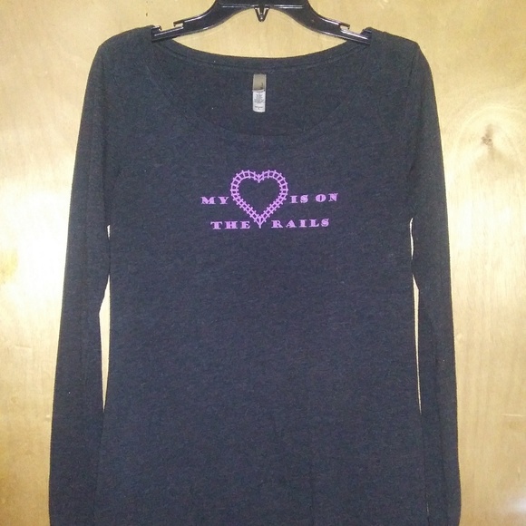 Railroader Wife's top - Picture 2 of 5